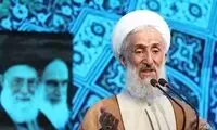 انتقاد تند امام جمعه تهران به سلبریتی‌ها و هنرپیشه‌ها
