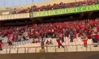 قابی از شور و شوق هواداران نساجی در آزادی