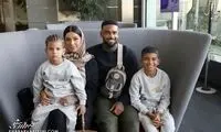 سلفی کریسمسیِ همسر لوکادیا