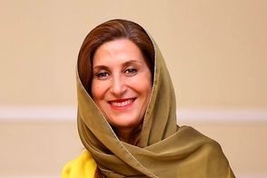 عکس زیرخاکیِ عروسی «فاطمه معتمدآریا» در سال ۱۳۶۰