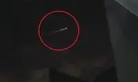 عبور یک‌ شیء نورانی از آسمان تهران