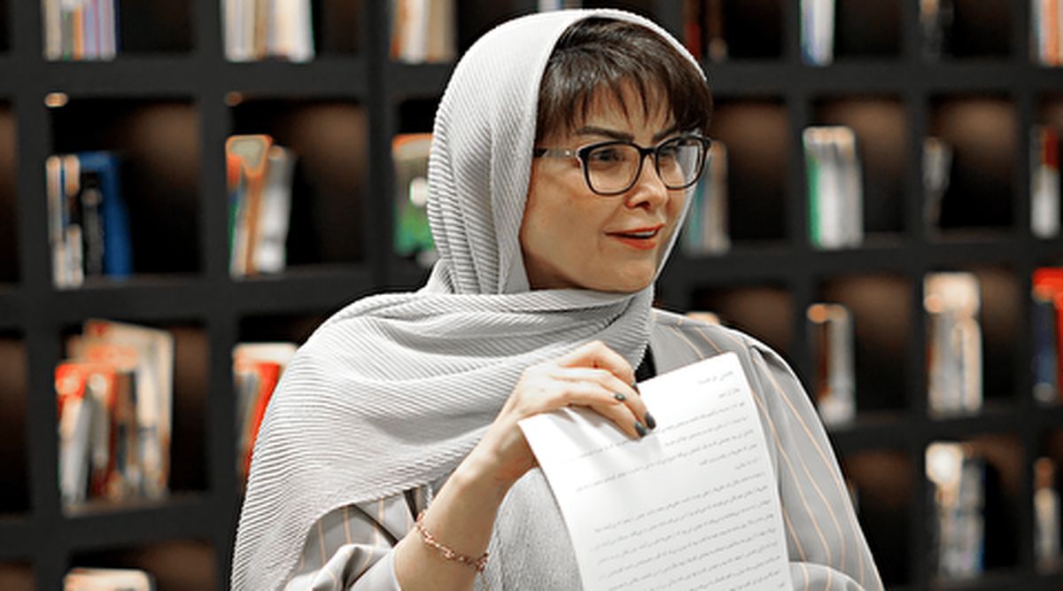 خانم مجری از راز صداوسیما پرده برداشت!