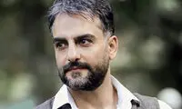 حامد کمیلی با استایل پاییزی و دل‌نوشته مرموز