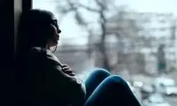 ۸ علامت پنهان افسردگی که باید جدی بگیرید