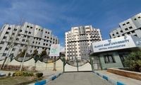 طعنه روزنامه دانشگاه آزاد به صداوسیما؛ ما از پول نفت برخوردار نیستیم