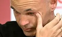 خداحافظی اشک‌آلود اینیستا با ویسل کوبه