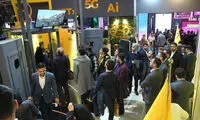 بازدید دانشجویان نخبه دانشگاه صداوسیما از غرفه ایرانسل در تلکام ۲۰۲۳