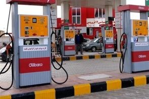 حرف‌های بودار درمورد قیمت بنزین روی آنتن زنده