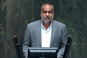 تصاویری از کیک تولد 12متری یک نماینده مجلس!