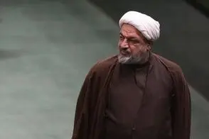 چند زن برای آزادی رسایی طلا و ملک وثیقه گذاشتند!