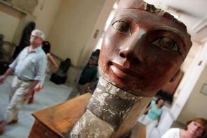 چرا مصریان باستان مجسمه‌های «فرعونِ زن» را تخریب کردند؟