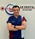 متخصص بیماری‌های لثه و دهان - دکتر وحید عارفی