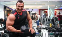 قویترین مرد ایران استقلالی از آب درآمد