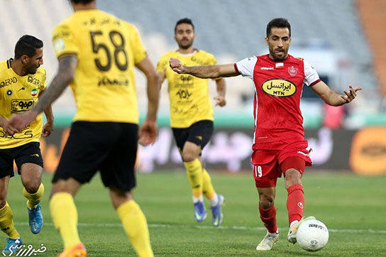 ستاره پرسپولیس جواب پیشکسوت جنجالی را داد!