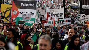 تظاهراتِ چند کیلومتریِ ضد اسرائیل در انگلیس