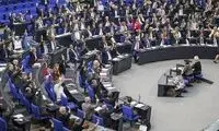 رئیس مجلس کانادا از نشستن پشت صندلی خود طفره رفت!