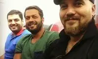 موتورسواری کامبیز دیرباز و رفیق‌ صمیمی‌اش در خیابان
