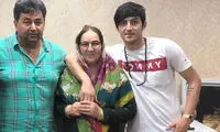 حضور مادر سردار آزمون در فینال لیگ والیبال