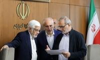 فارس: به جای دیدار با ترامپ، به مردم زمین بدهید