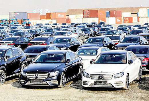 بازار میلیاردی خودروهای لوکس در ایران
