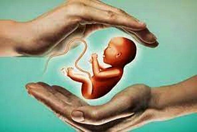 دلایل و عوارض سقط جنین