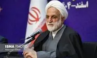 تصویری از گریه شدید اژه‌ای در مصلی تهران