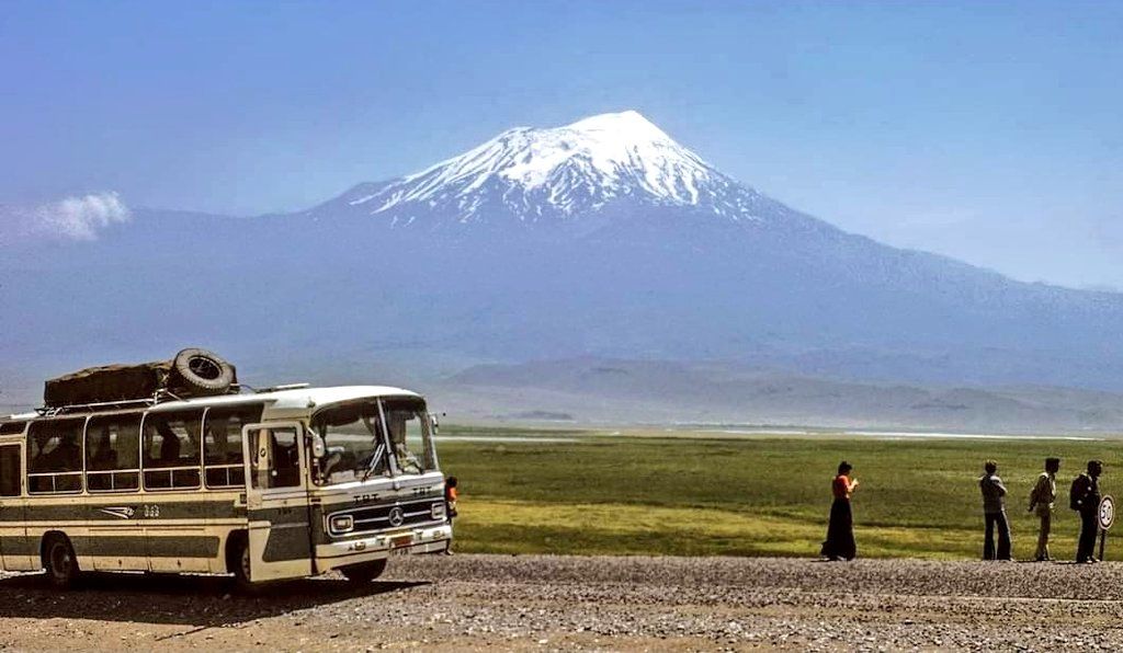 تصویری زیرخاکی از مسافران اتوبوس تهران - ترکیه 