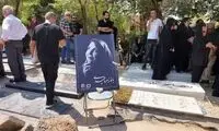 عکسی عجیب از نماز میت زهره حمیدی که پربازدید شد