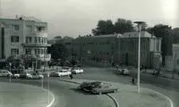 تصویر جالب از مردی یخ‌فروش در دهه ۳۰ شمسی