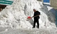 تصاویر غیرقابل باور از حجم بارش برف در کوهرنگ