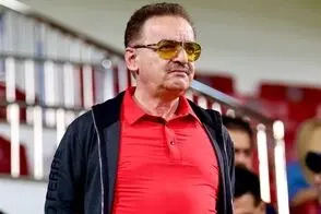 زنوزی در دفاع از فحاشی خداداد، به صداوسیما حمله کرد!