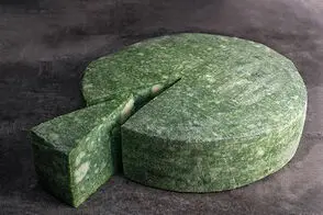 رونمایی از پنیر کیلویی ۱۴ میلیون در ایران