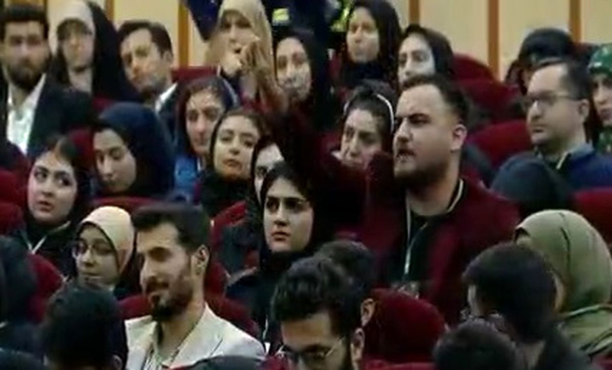 سوال جنجالی یک دانشجو از پزشکیان که جواب نداد