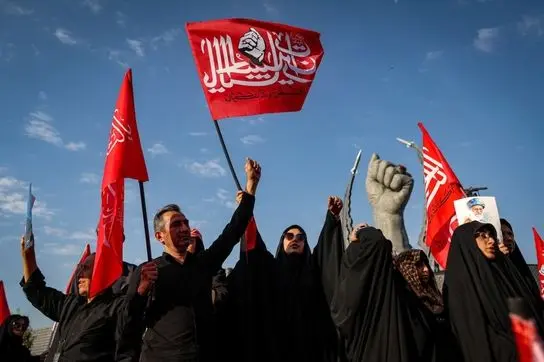 تصاویر مراسم تشییع پیکر رهبر شهید انقلاب در تهران