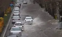 خیابان معروف تهران امروز تبدیل به رودخانه شد!