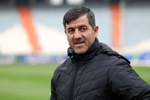 نخستین تصاویر از گفت‌وگوی قیاسی با کریم باقری