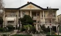 آشفته‌بازار جلوی سفارت افغانستان در تهران