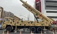 نمایش موشک دوربرد «خیبرشکن» برای نخستین بار
