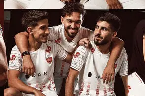  رونمایی خاص پرسپولیس از کیت دوم