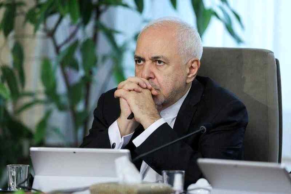   عکس پربازدید از ظریف در شبکه تلویزیونی ترکیه 