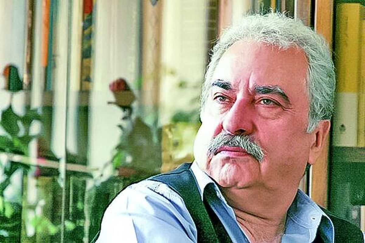 حضور هنرمندان مشهور در مراسم تشییع هادی مرزبان