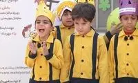 بامزگی از ویدئوی این پسر بچه می‌بارد