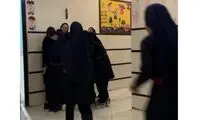 آغوش گرم این خانم معلم او را مهربان‌ترین معلم دنیا کرد
