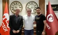 حمله بی‌‎رحمانه تراکتور به بازار نقل و انتقالات!