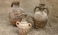 کوزه تاریخی در دره‌شهر که پس از بارش‌های اخیر کشف شد