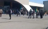 آتش‌سوزی در مترو گلشهر مسافران را فراری داد
