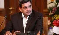 پیروز حناچی: به دوران قاجار برگشتیم!