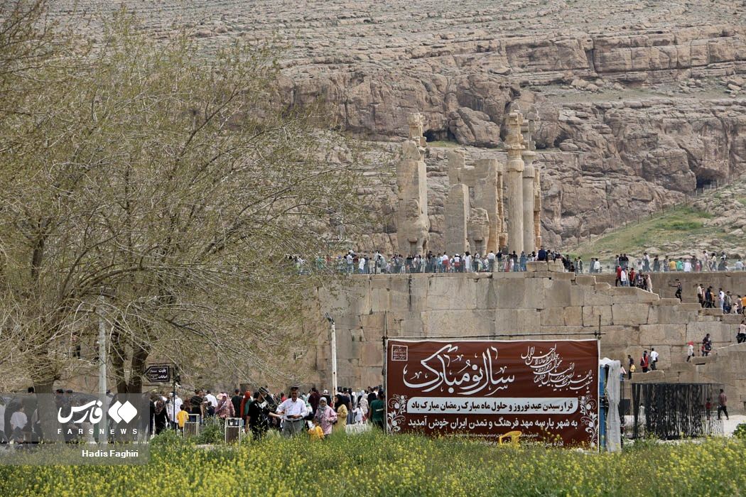 نماد افتخار ایرانی‌ها میزبان مسافران نوروزی شد