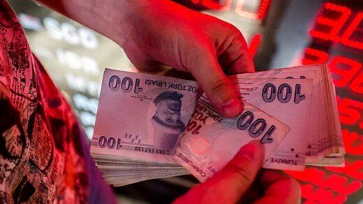 لیر در بازار تهران رکورد سقوط را شکست