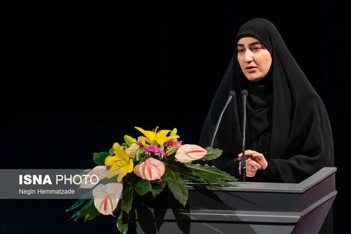 زینب سلیمانی: داغ شهادت آقا از حاج قاسم سنگین‌تر است